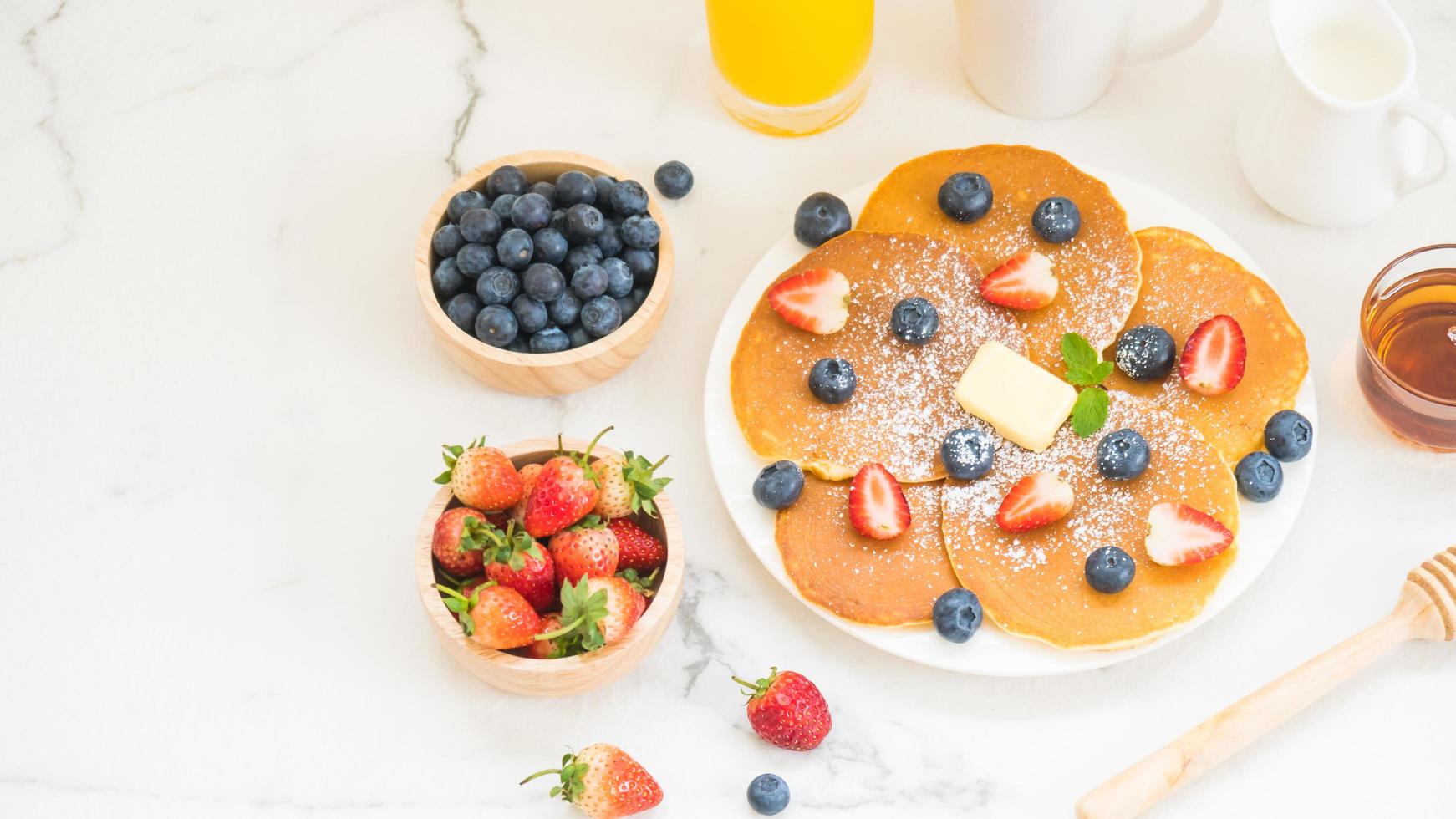 ensemble de petit-déjeuner sain photo