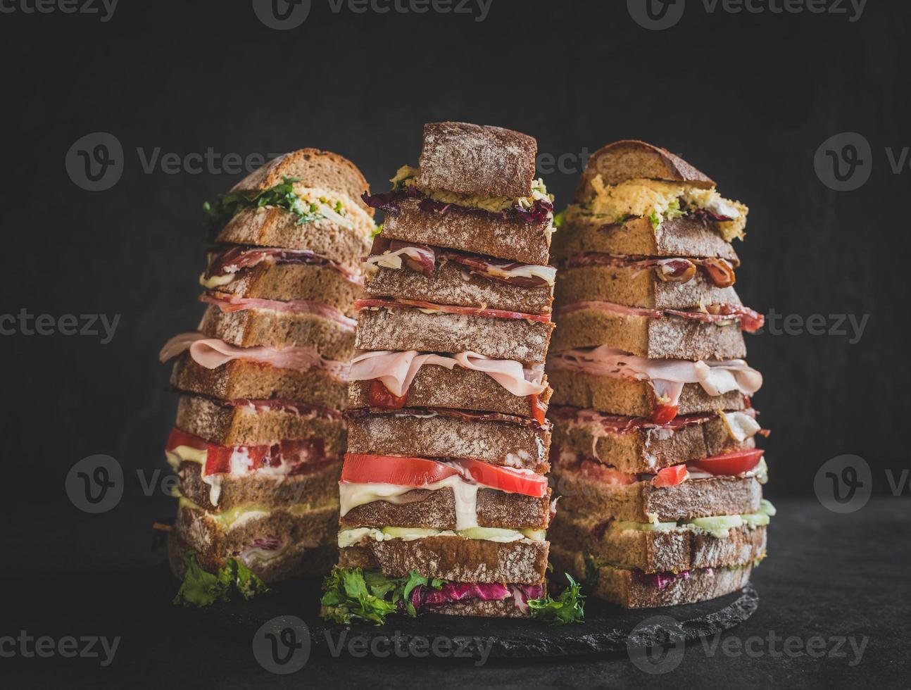 neuf couches des sandwichs photo