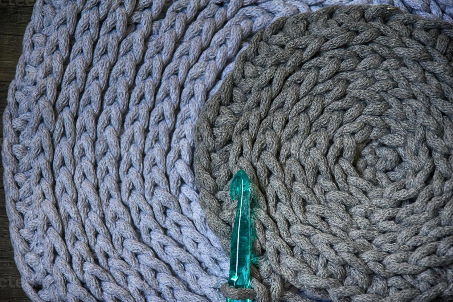 gris Fait main cordon de coton nappes sur crochet crochet photo