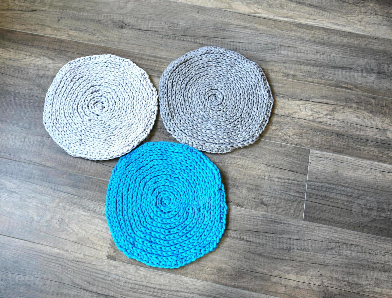 gris Fait main cordon de coton nappes sur crochet crochet photo