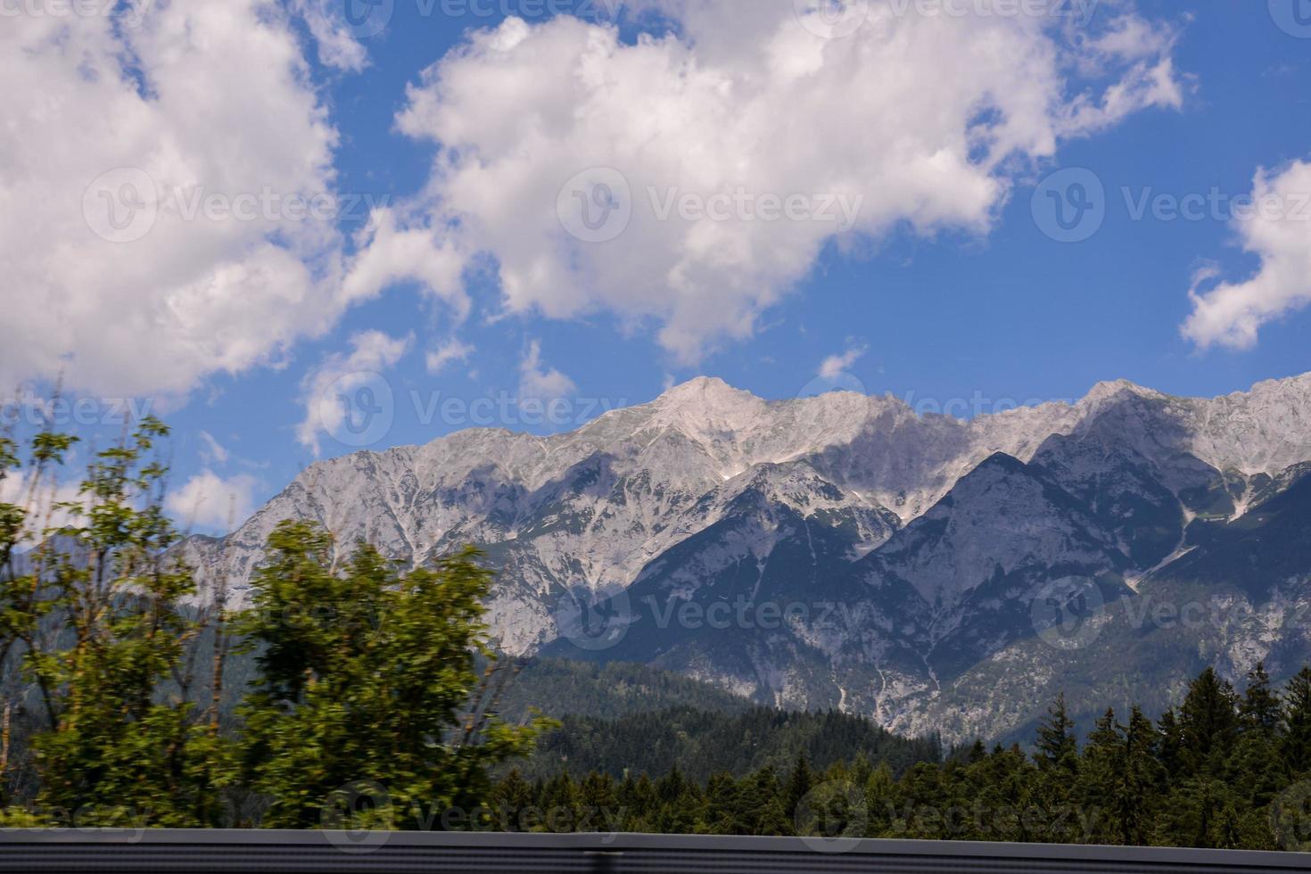 paysage de montagne pittoresque photo