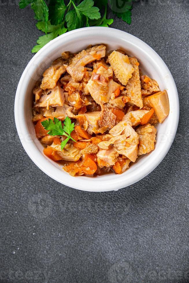 Viande tripes nourriture casse-croûte déchets Viande repas sur le table copie espace nourriture Contexte rustique Haut vue photo