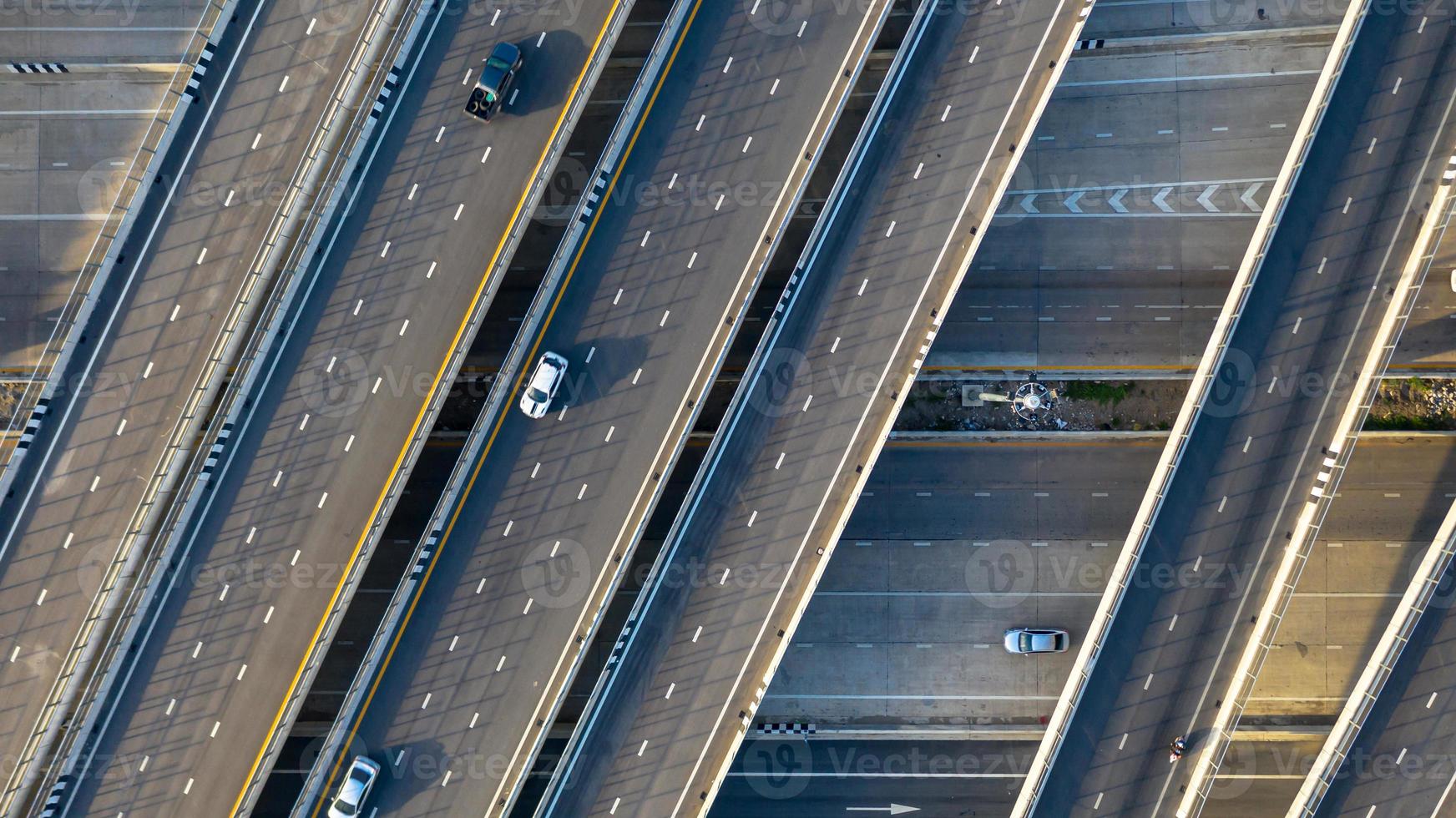 vue aérienne de dessus de l & # 39; autoroute photo