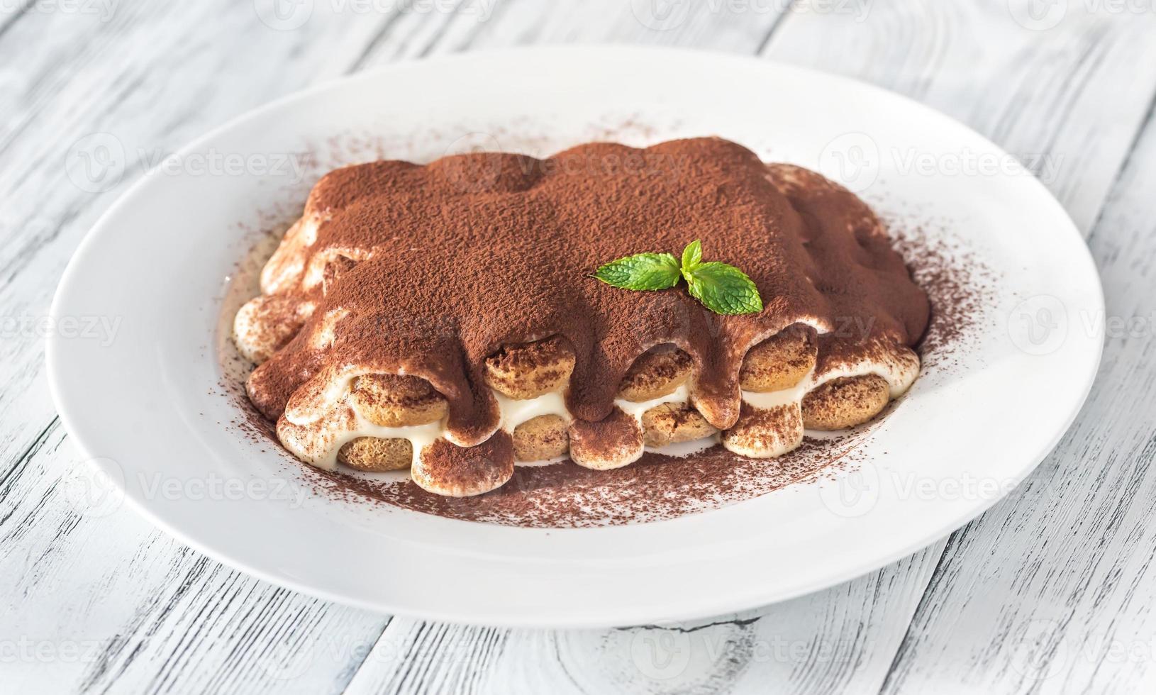 portion de tiramisu photo