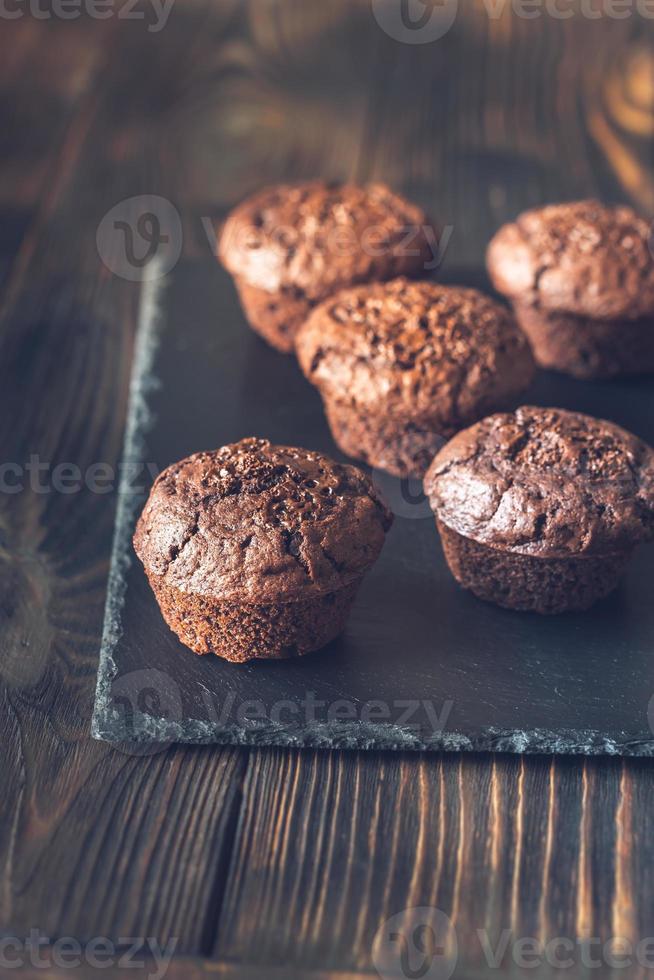 gros plan de muffins au chocolat photo