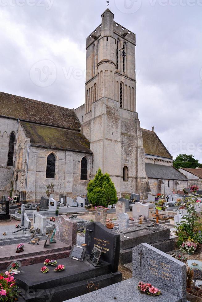 un vieux église photo