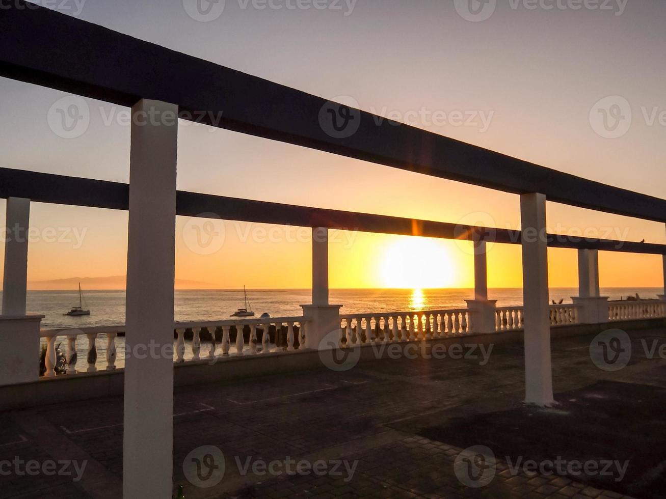 magnifique lever du soleil vue photo