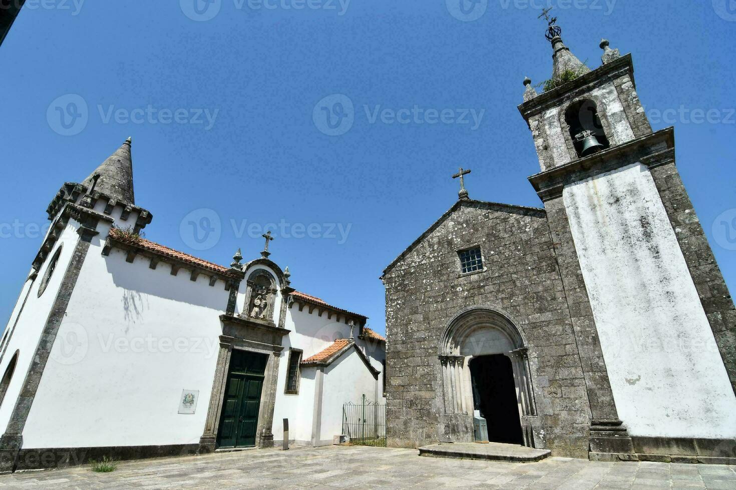 un vieux église photo