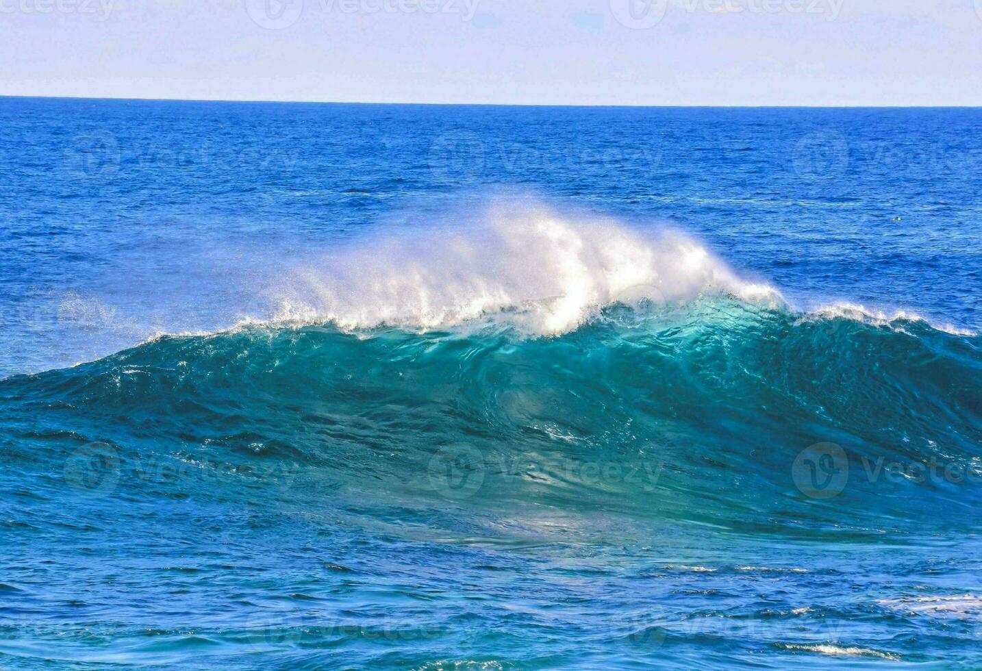 mer avec vagues photo