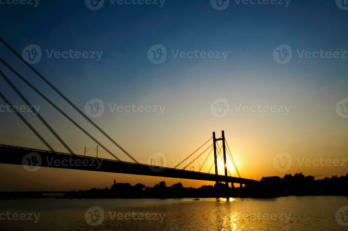 le coucher du soleil pont vue photo