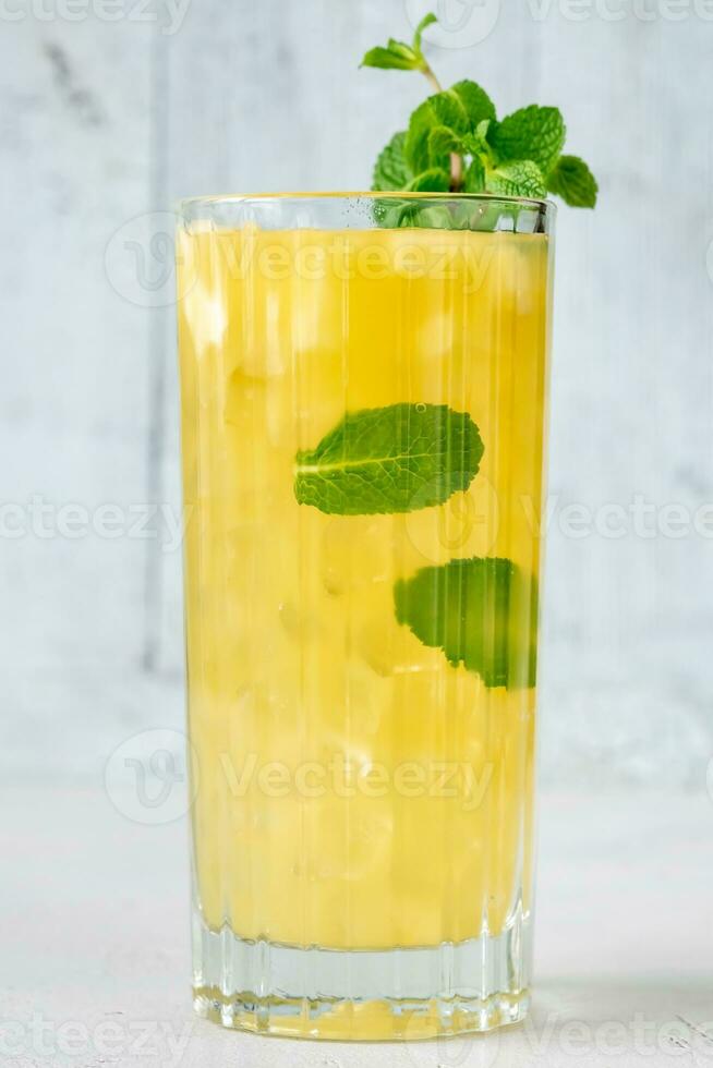 cocktail mojito ananas grillé photo