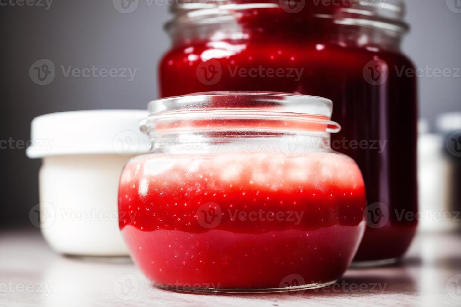 fraise confiture dans une verre pot avec Frais des fraises, fermer. en bonne santé nourriture concept. génératif ai photo