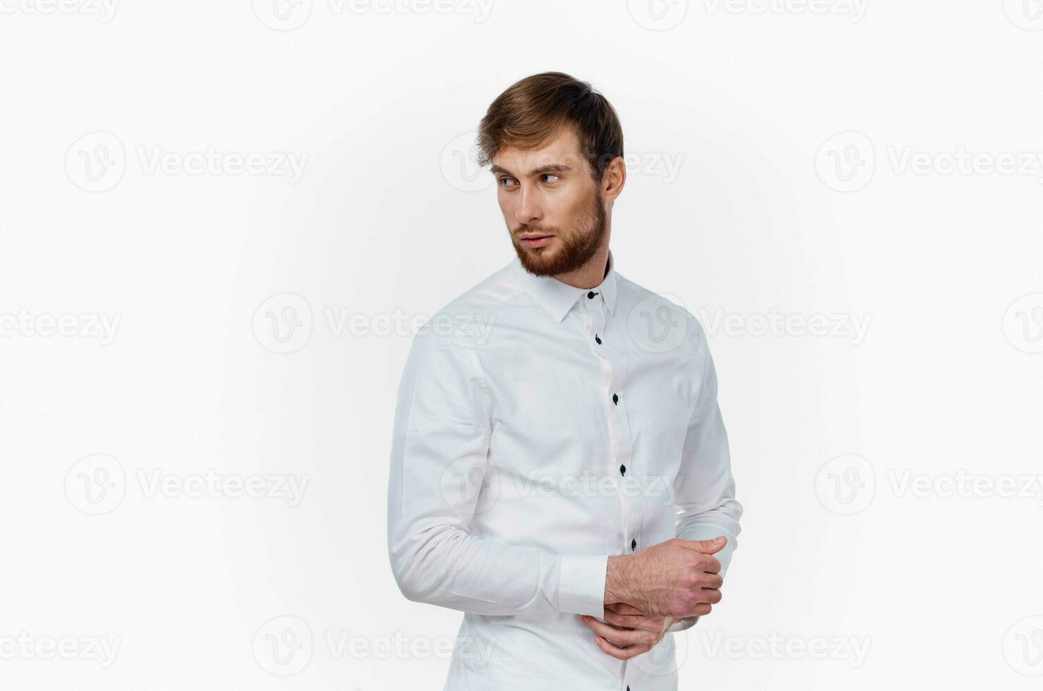 homme dans blanc chemise Bureau directeur travail photo