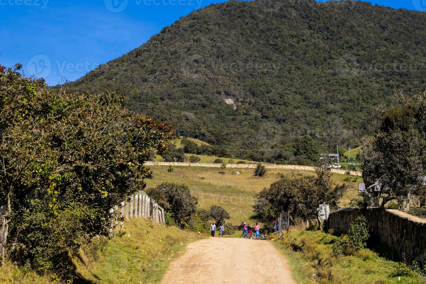 vue de le magnifique montagnes de le municipalité de la calera situé sur le est gammes de le colombien andes photo