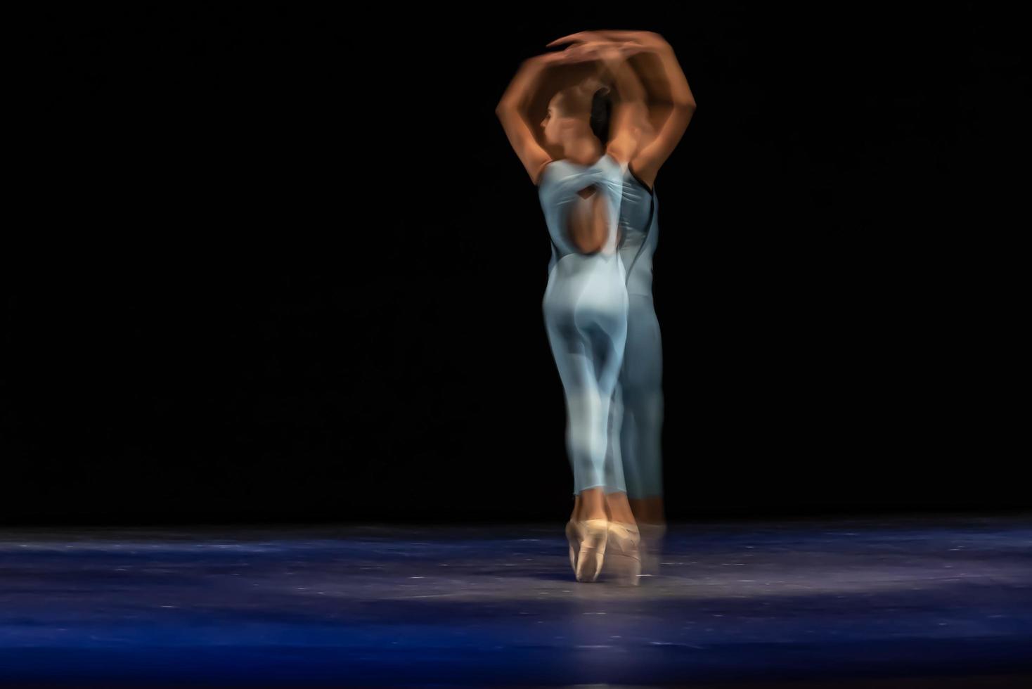 le mouvement abstrait de la danse photo