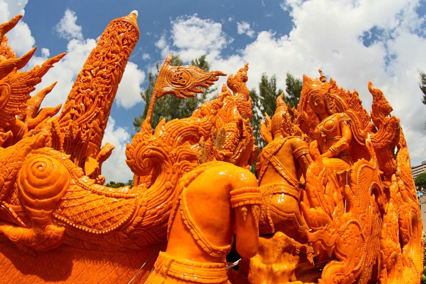 Festival de cire de bougie à Ubon Ratchathani, Thaïlande photo