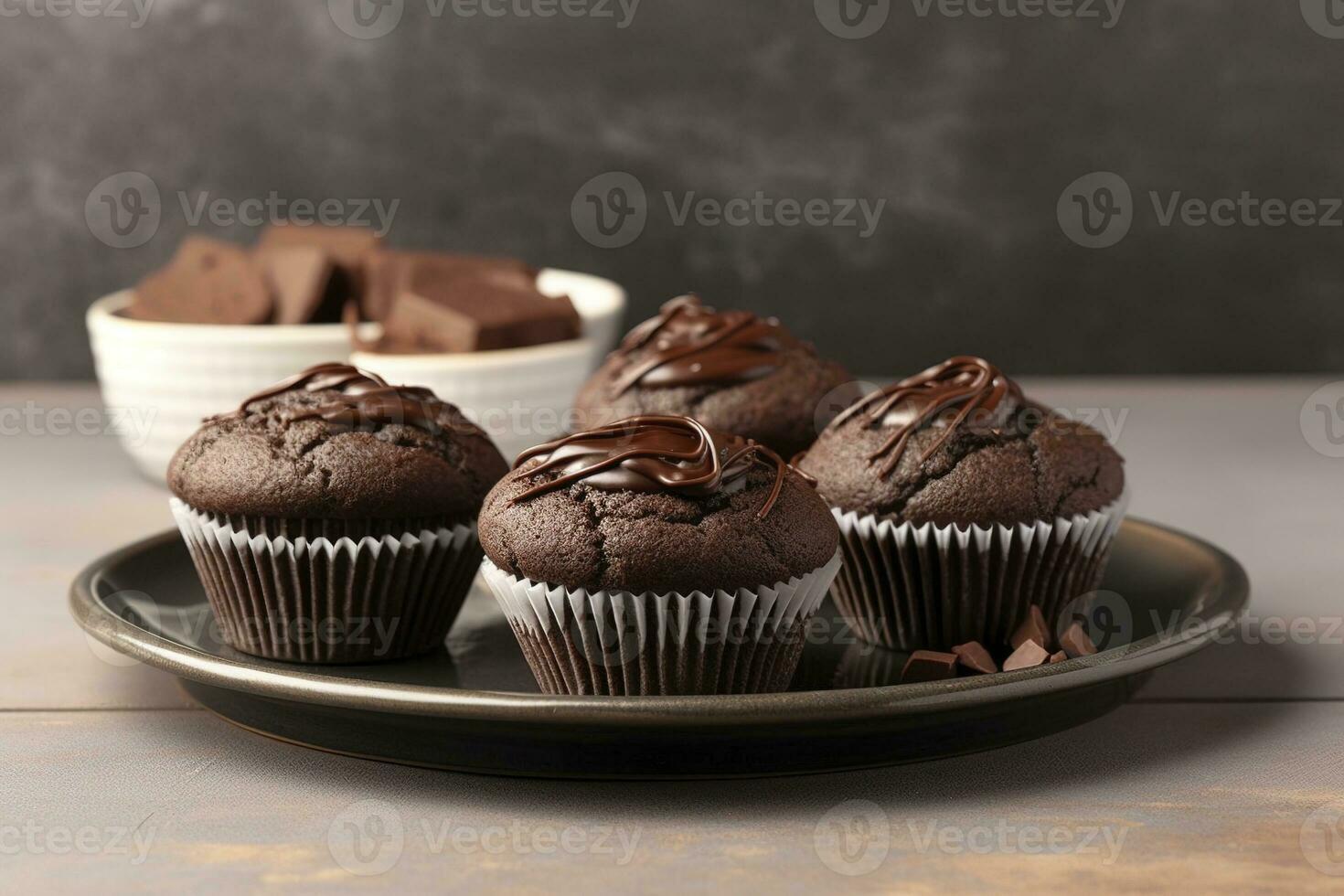 assiette avec savoureux Chocolat petits gâteaux sur tableau, produire ai photo