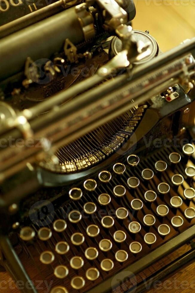 vieux machine à écrire machine photo