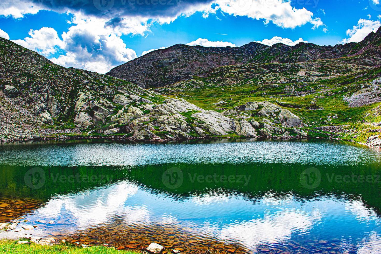 réflexions sur le lac magna fork photo