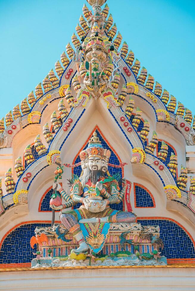 le architecture de wat pariwas ,, magnifique temple dans Bangkok ou temple dans Thaïlande. photo