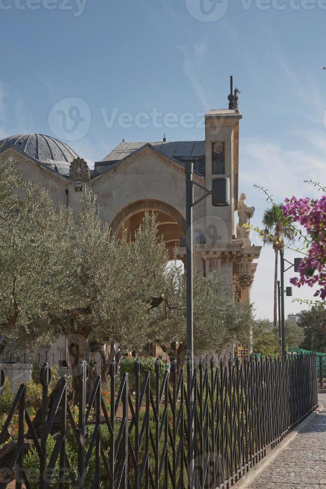 Église de toutes les nations dans le jardin de gethsémani sur le mont des olives jérusalem israël photo