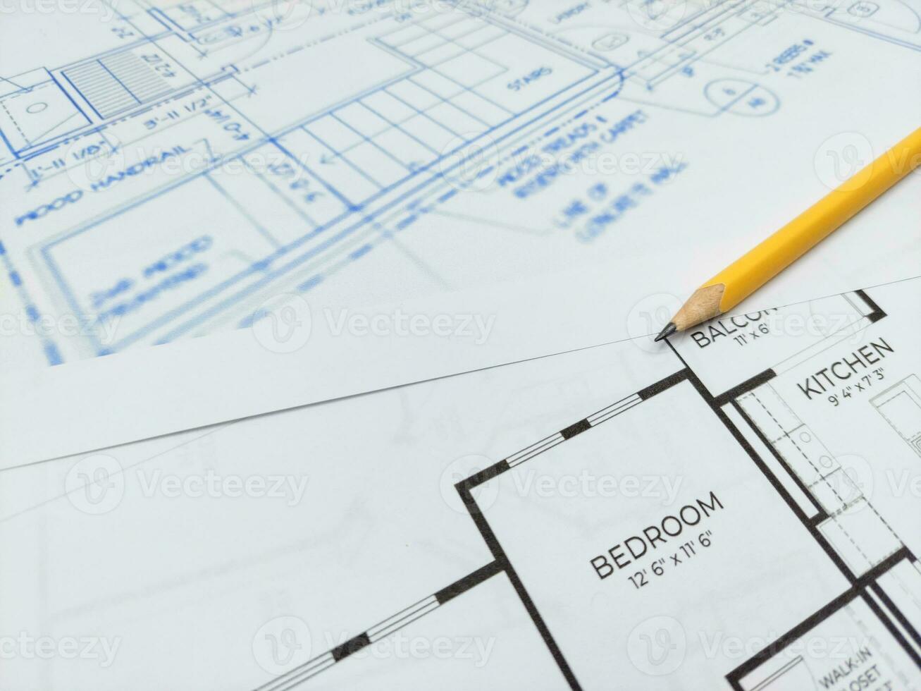 architectural plans et crayon pour le projet dessins photo