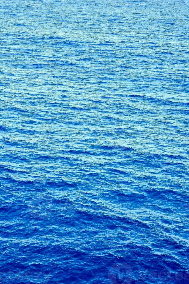 vagues dans la mer photo