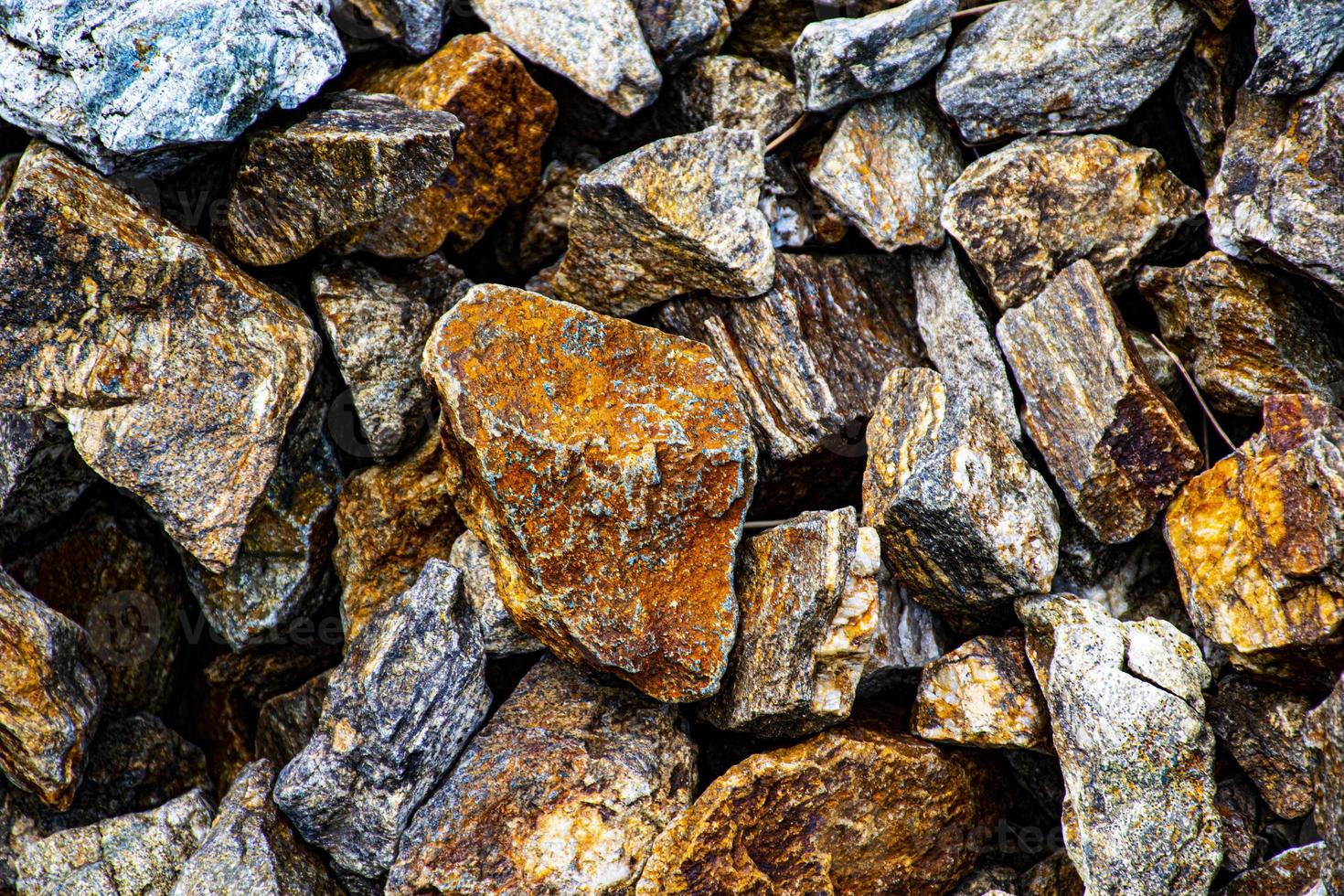 tas de roche de granit photo