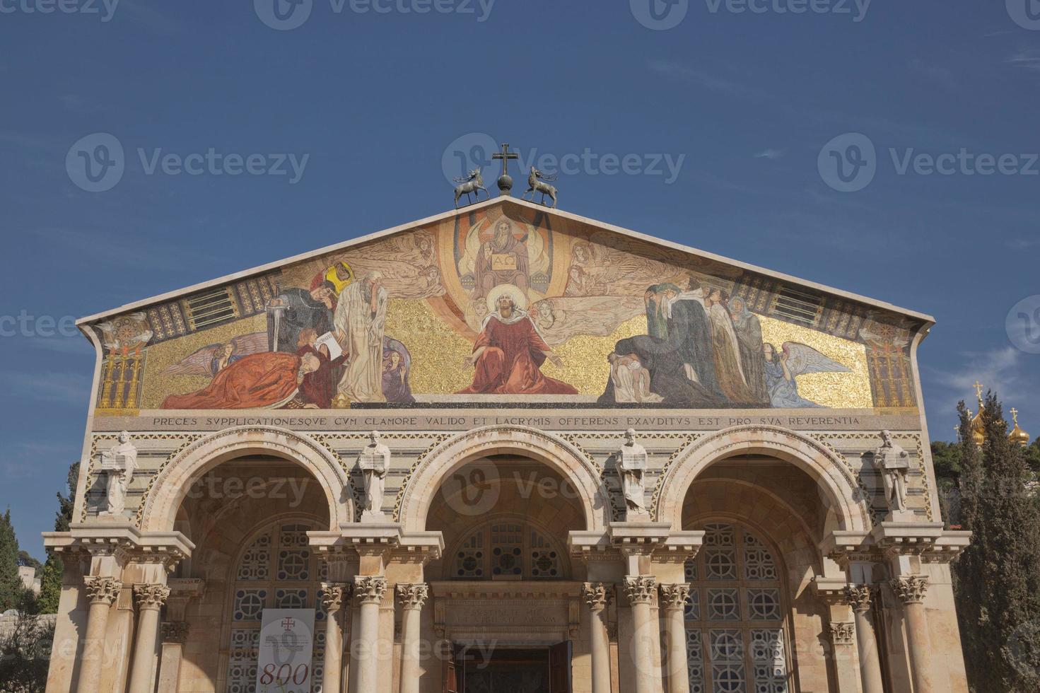 Église de toutes les nations dans le jardin de Gethsémani sur le mont des Oliviers, Jérusalem, Israël photo