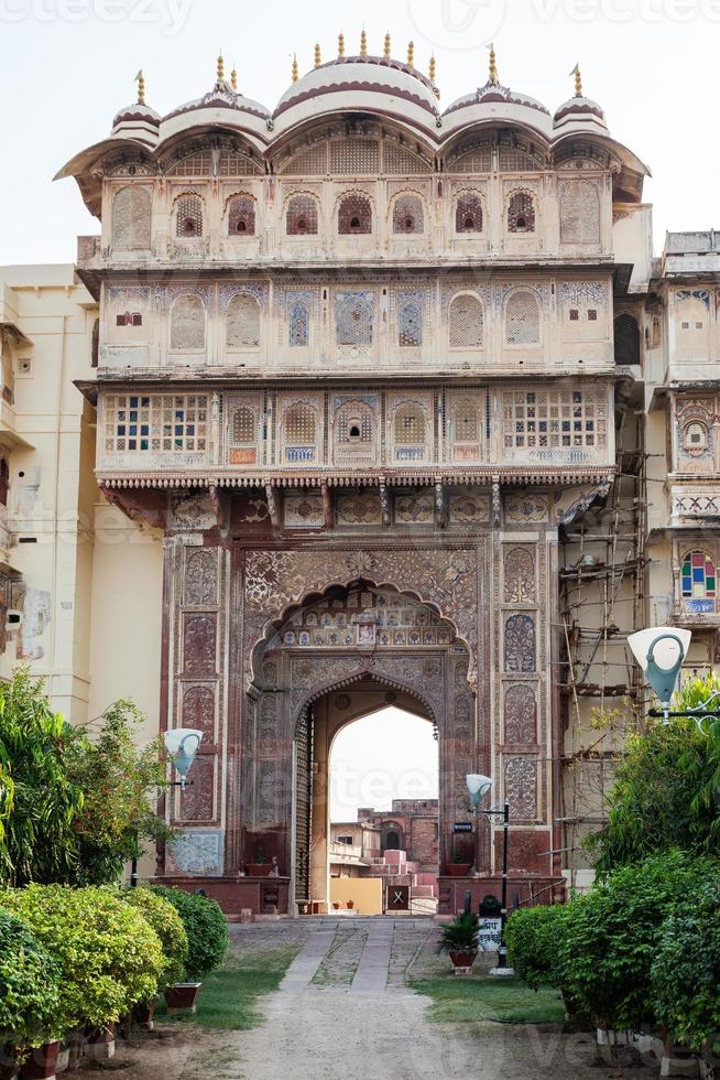 Palais de la ville de Karauli, Rajasthan, Inde photo