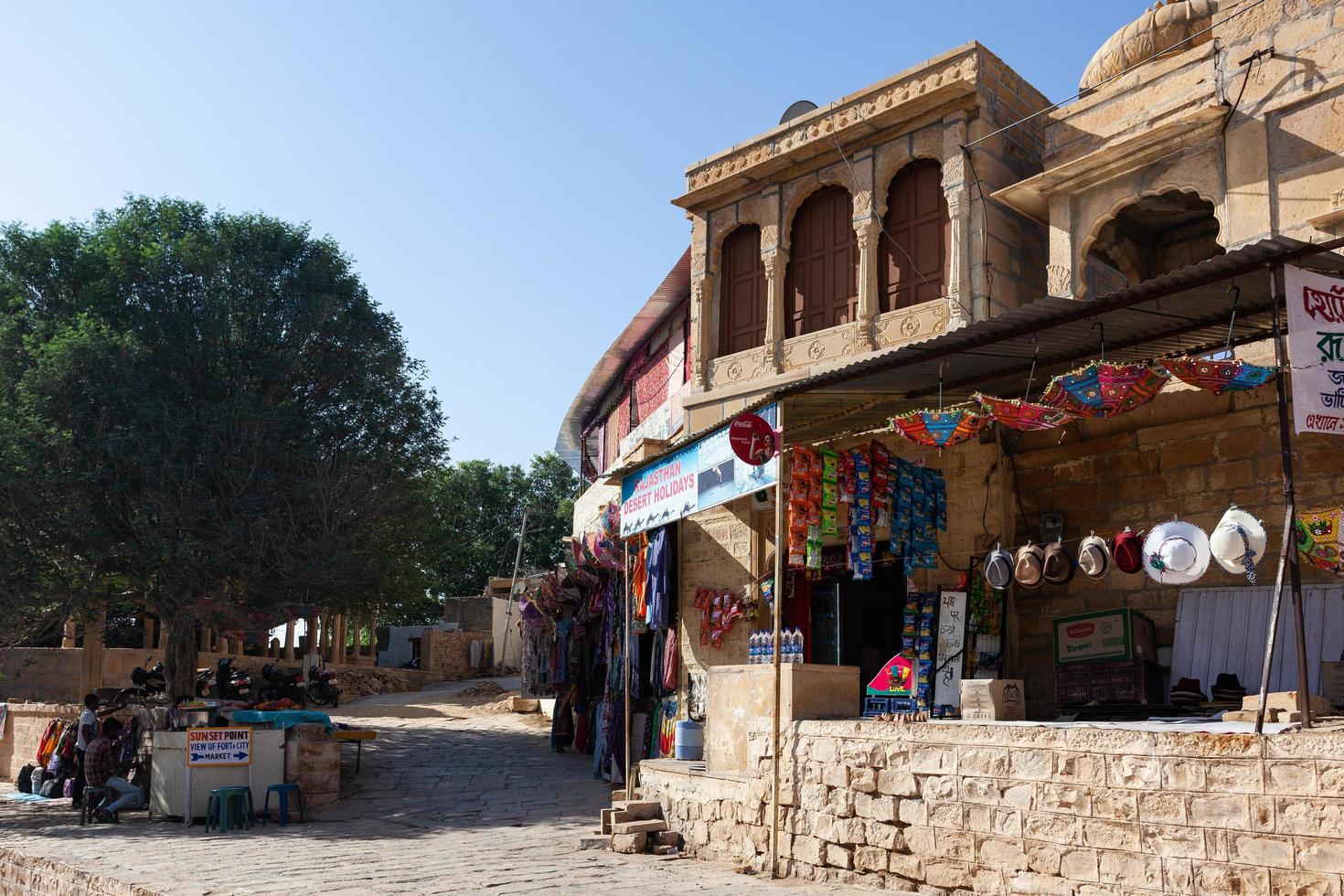 Marché du lac Gadisar à Jasailmer, Rajasthan, Inde photo