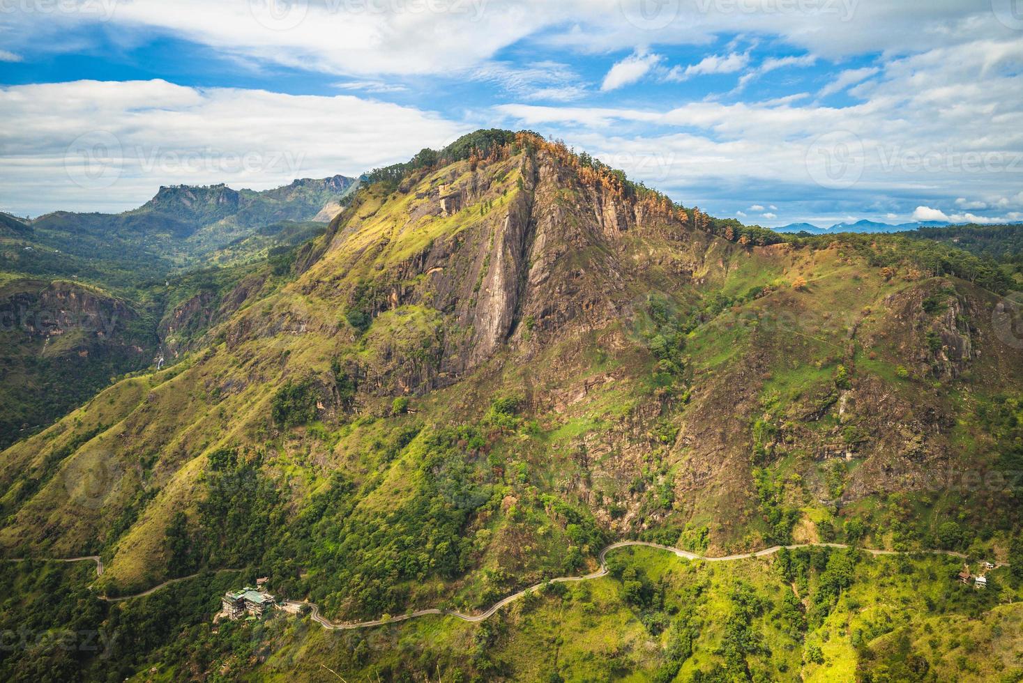 Little Adams Peak à Ella au Sri Lanka photo