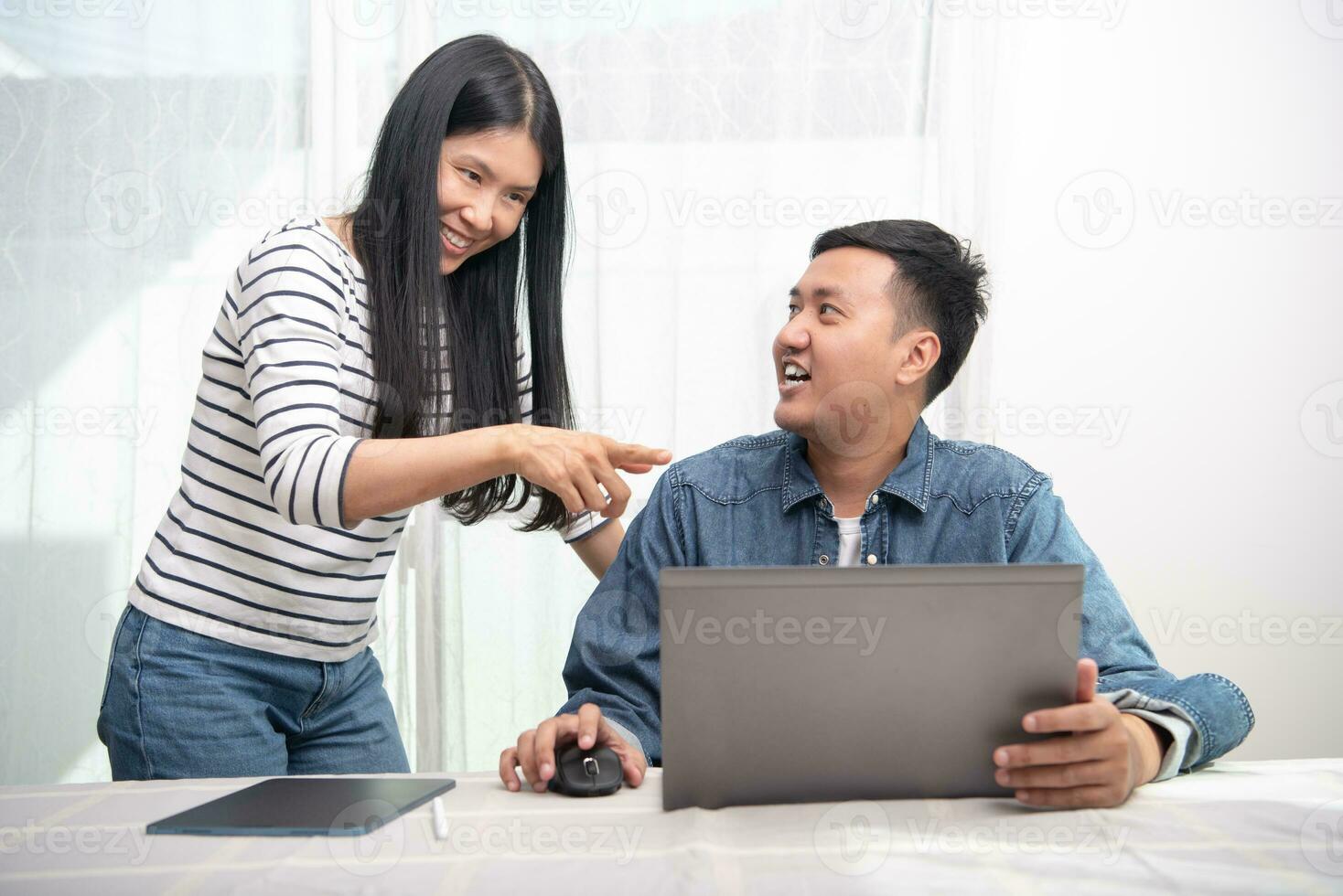 affaires la personne travail à Accueil photo