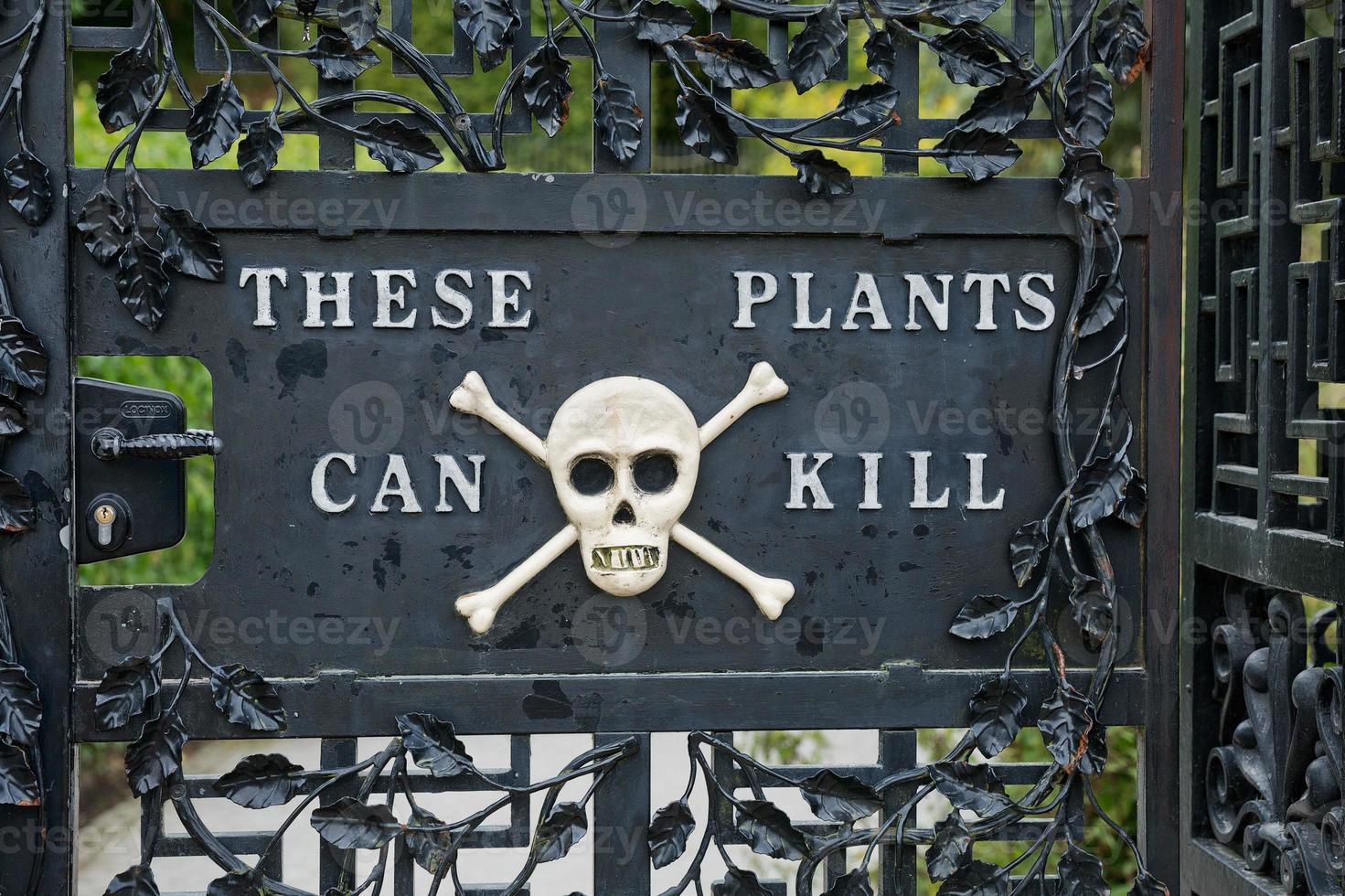 Entrée du jardin d'Alnwick dans le jardin du poison au château d'Alnwick, Royaume-Uni photo