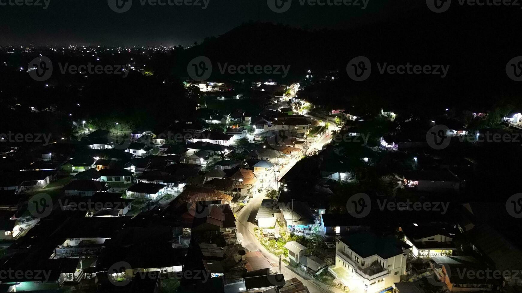 aérien vue de le ville à nuit photo