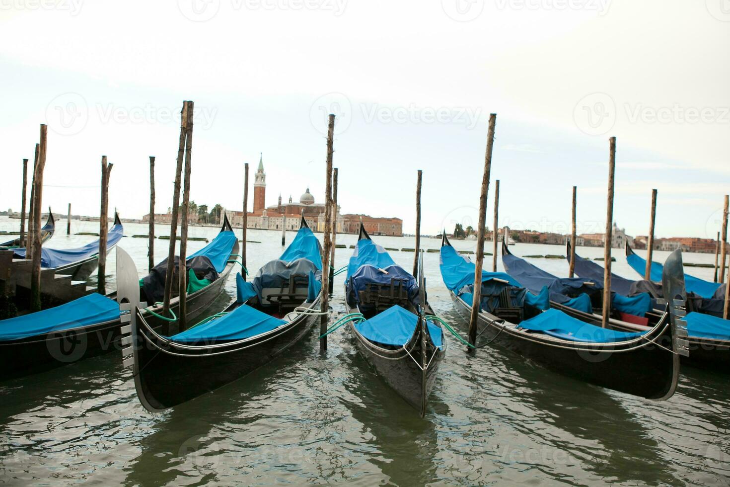 Venise, une enchantant ville dans Italie, plein de histoire et médiéval architecture. photo