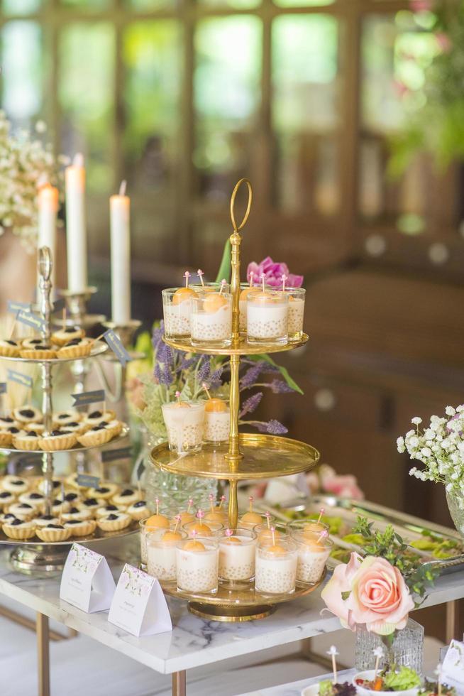 nourriture de mariage dans la cérémonie de mariage photo