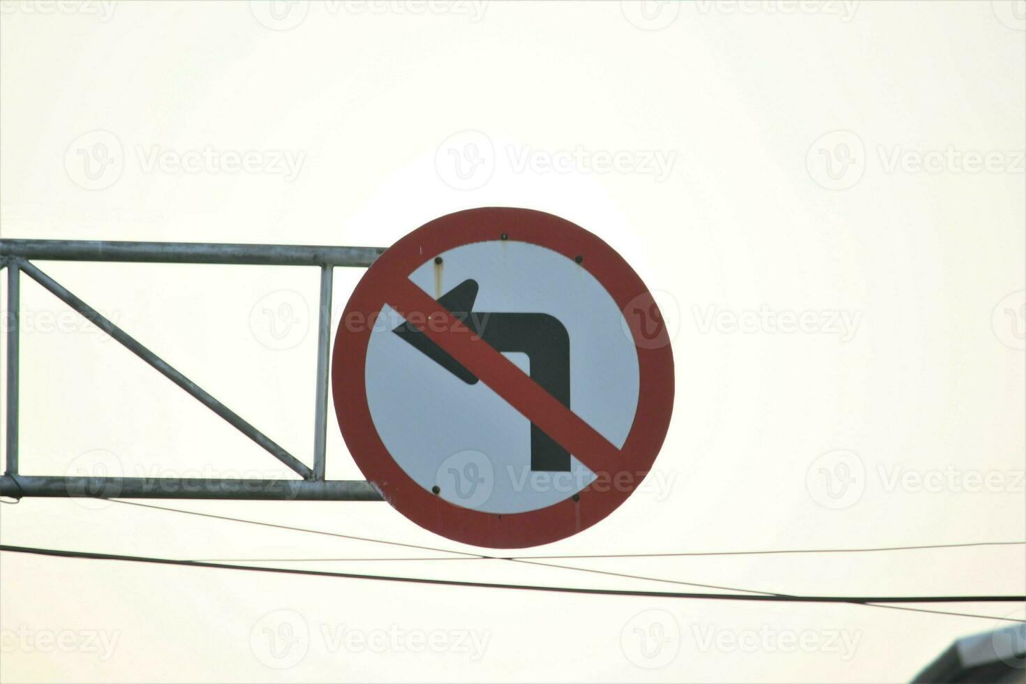 circulation panneaux interdire la gauche tour photo