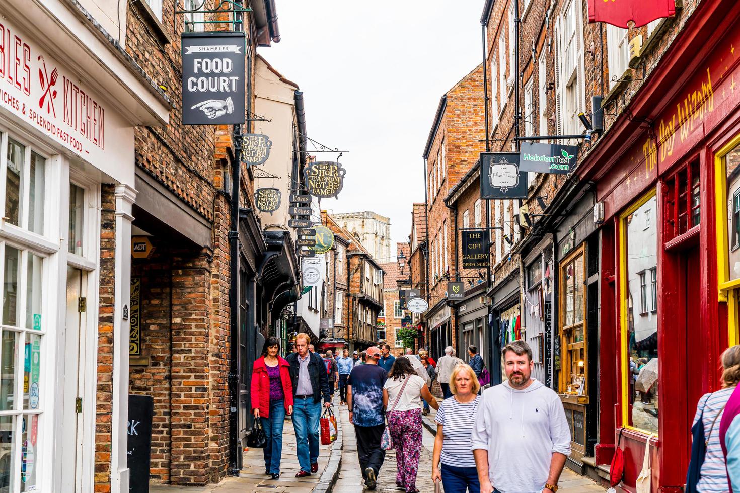 York, Royaume-Uni - 3 sept. 2019 - une petite rue du marché en ruine, où est inspiré par le Chemin de Traverse, à York, Royaume-Uni photo
