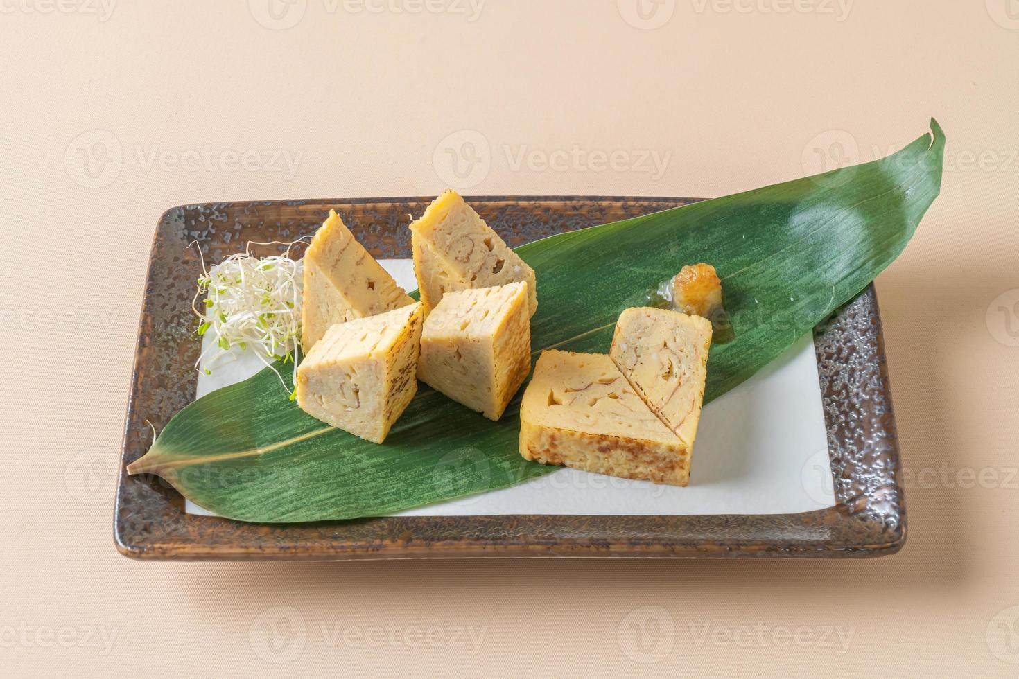 tamagoyaki, omelette roulée japonaise photo