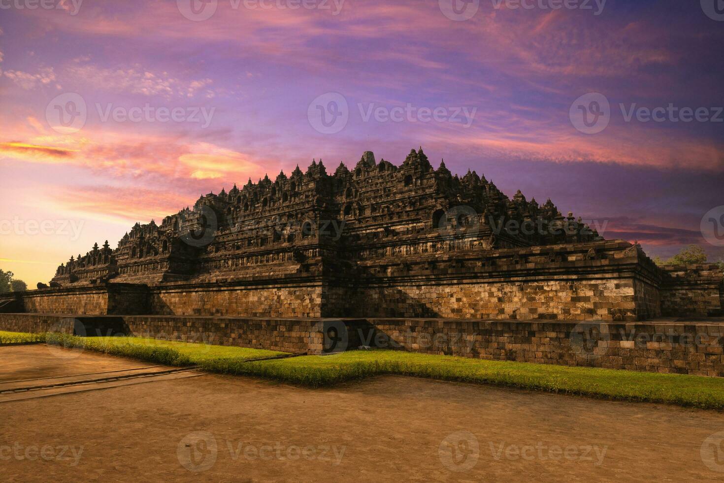 borobudur ou barabudur, une mahayana bouddhiste temple dans magelang régence, Java, Indonésie photo