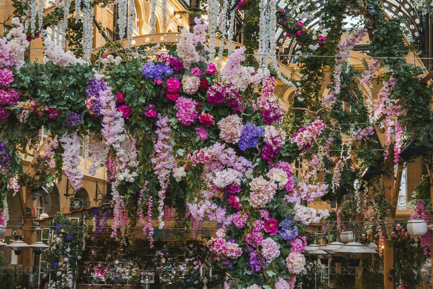 fermer coup de fleur décoration à entrée de foins galleria dans Londres photo