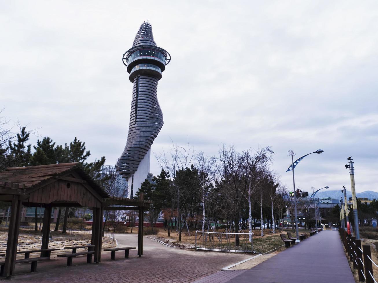 tour d'exposition dans la ville de sokcho. Corée du Sud. janvier 2018 photo