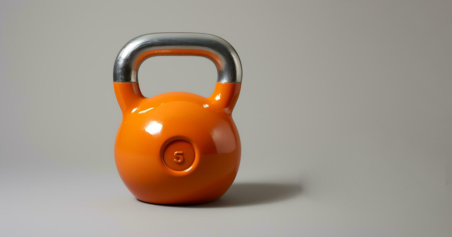 3d Orange kettlebell avec une argent métal style photo