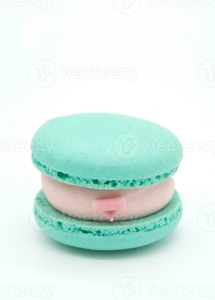 macaron sur une lumière Contexte. photo