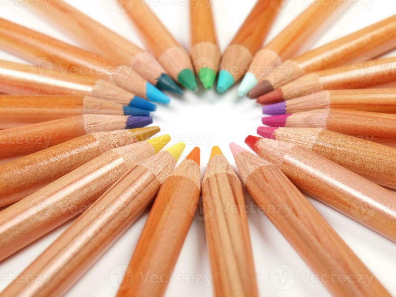 coloré crayons de couleur cercle photo