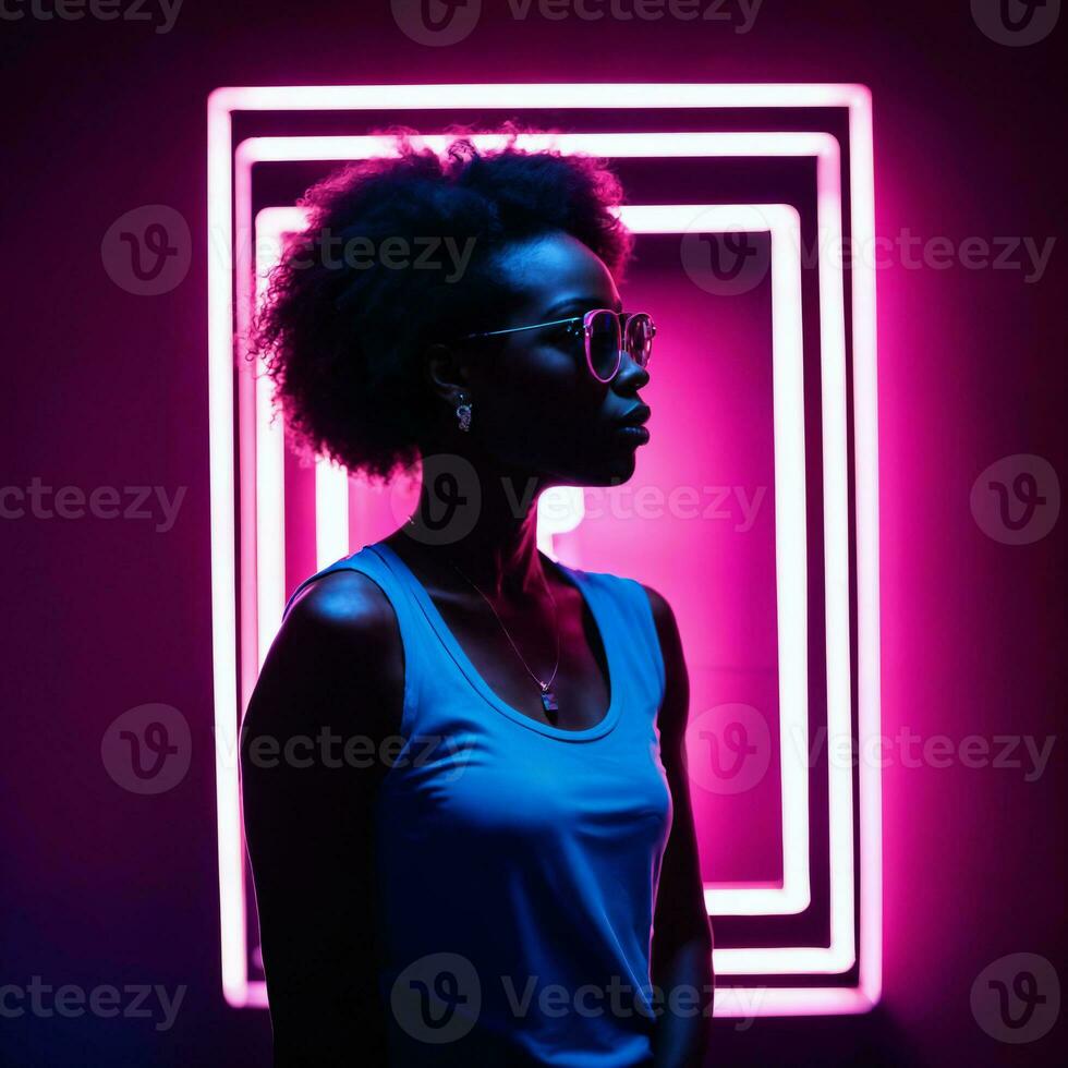 photo de magnifique africain femme avec avec mixte rose et bleu néon lumière, génératif ai