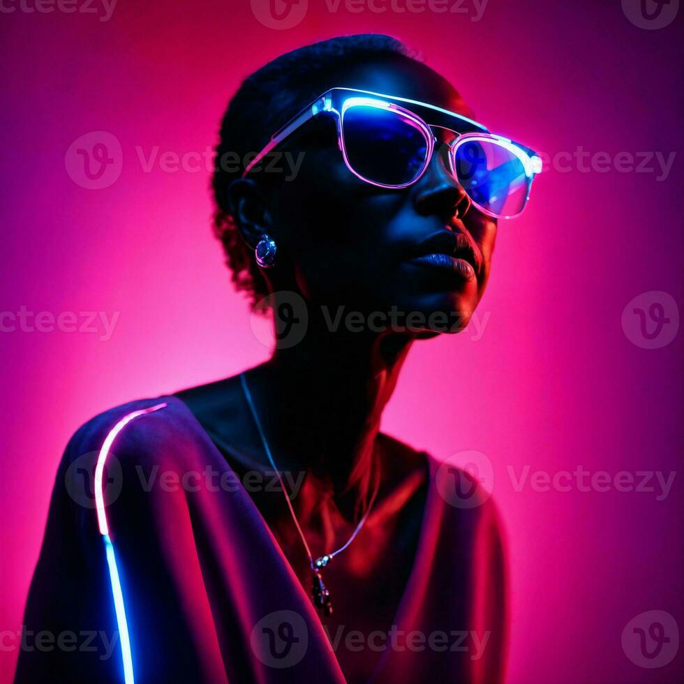 photo de milieu vieilli vieux africain femme avec avec mixte rose et bleu néon lumière, génératif ai
