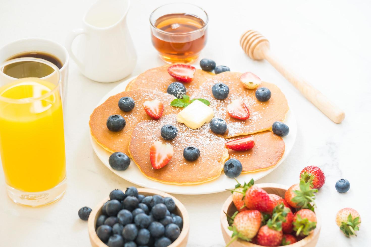 ensemble de petit-déjeuner sain photo