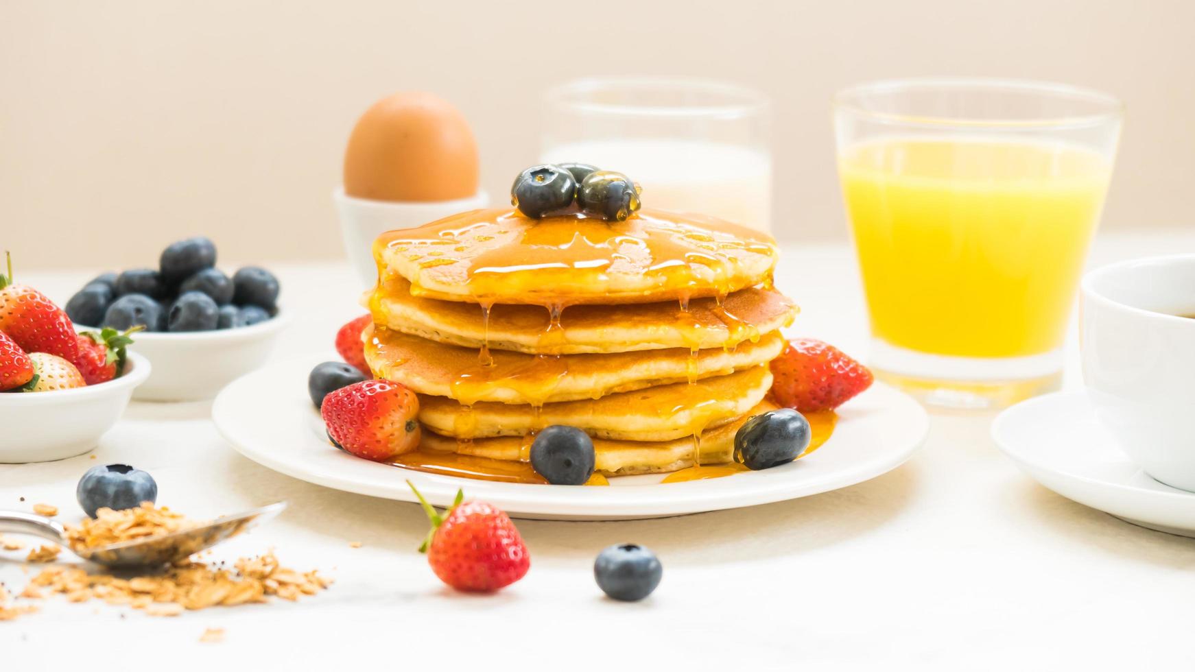 ensemble de petit-déjeuner sain photo